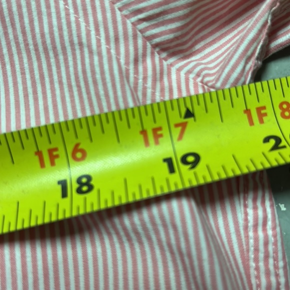 Lands’ End size 6 button-down shirt - Picture 3 of 6